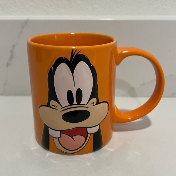 Disney Goofy Face Orange Coffee Hot Chocolate Mug 11 oz - Picture 1 of 7